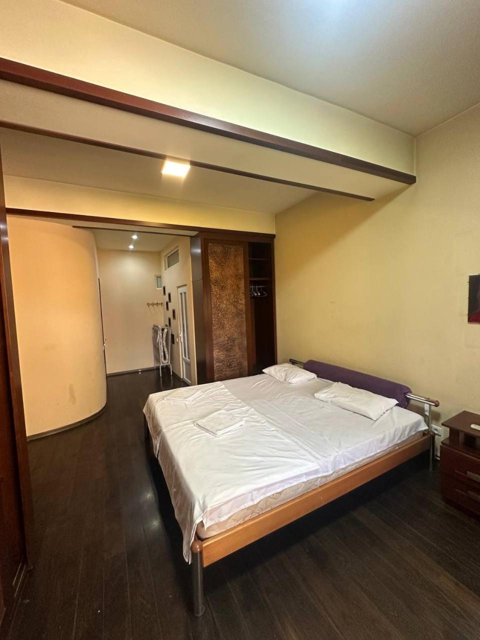 Hotel Costa Jerevan Buitenkant foto