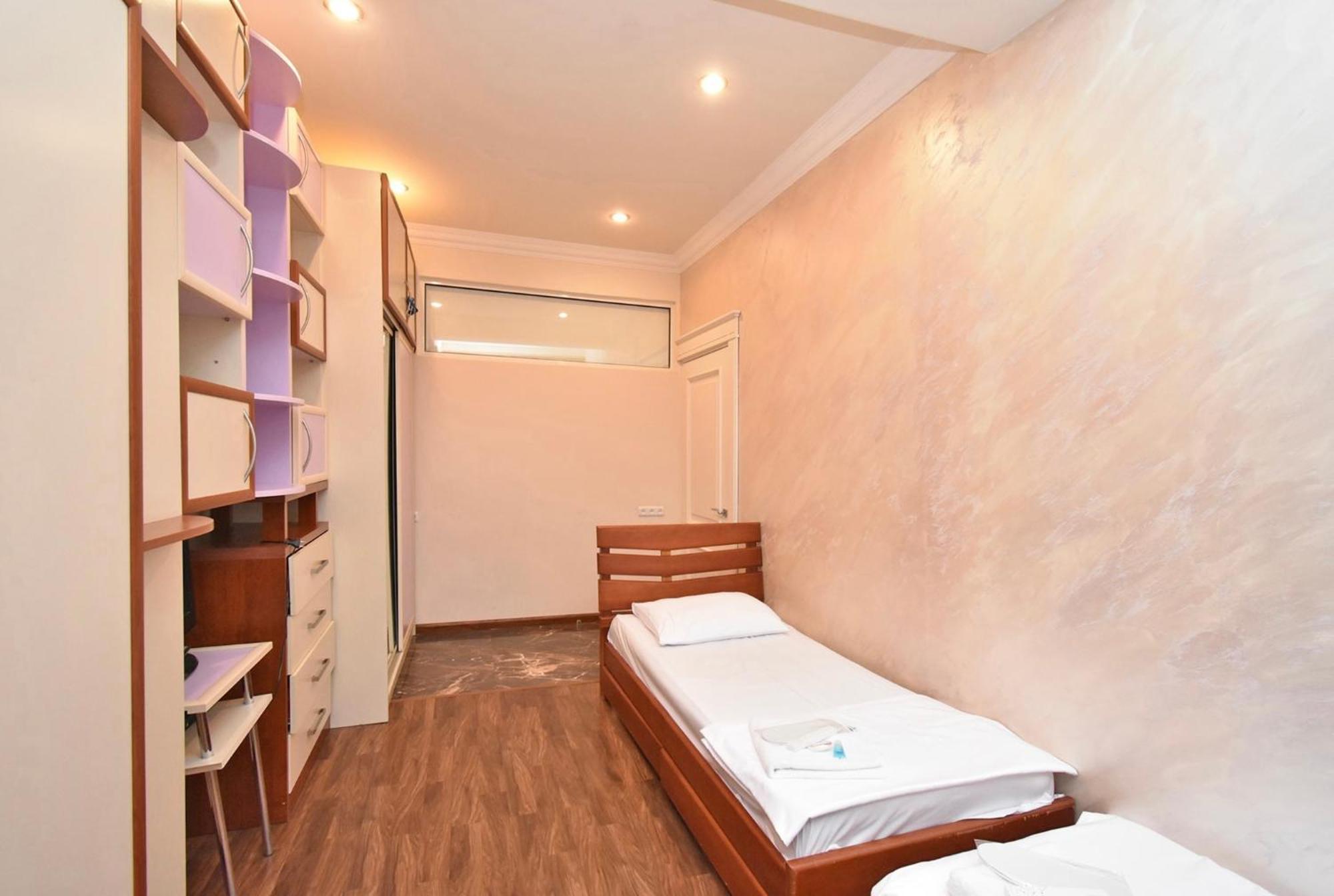 Hotel Costa Jerevan Buitenkant foto