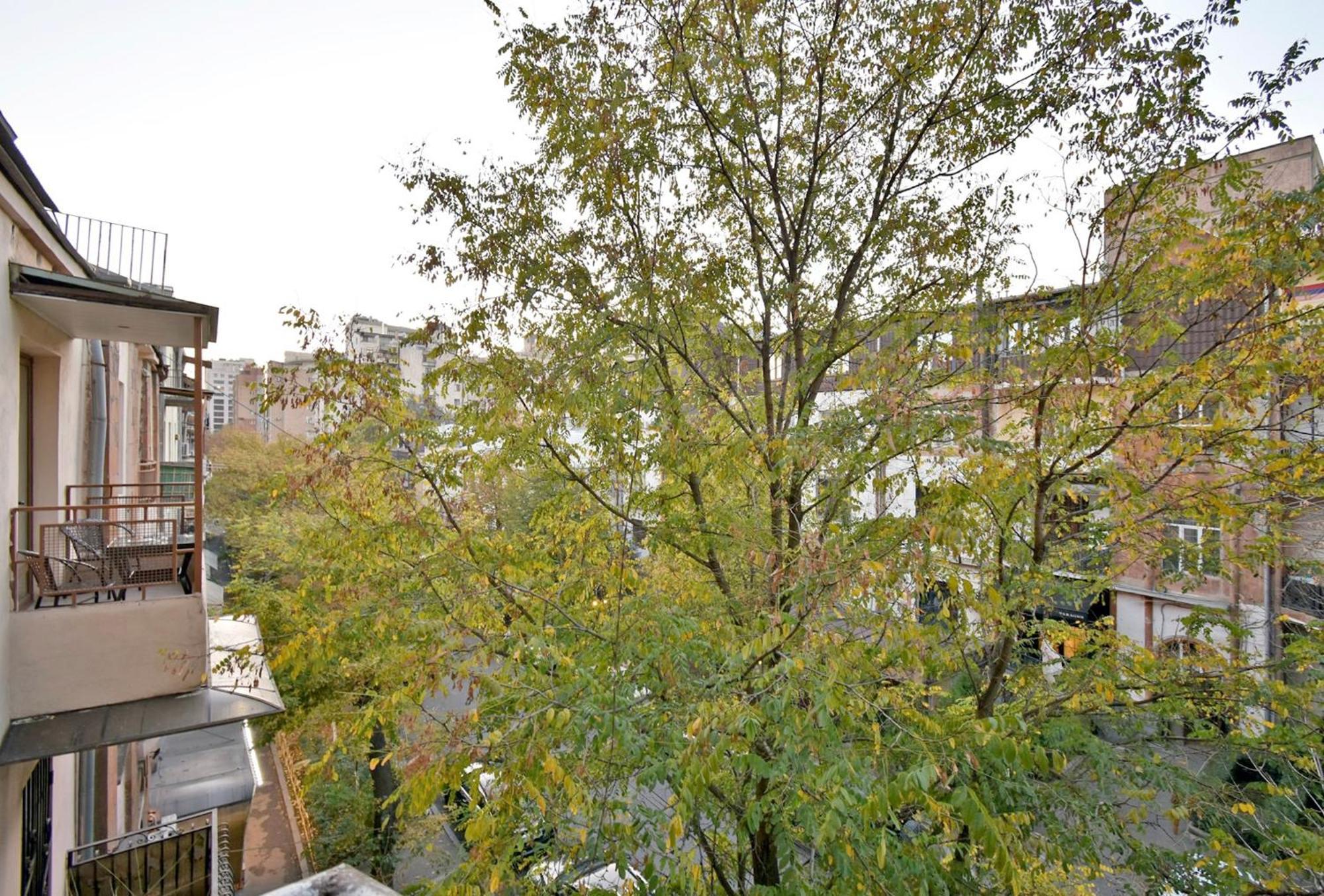 Hotel Costa Jerevan Buitenkant foto