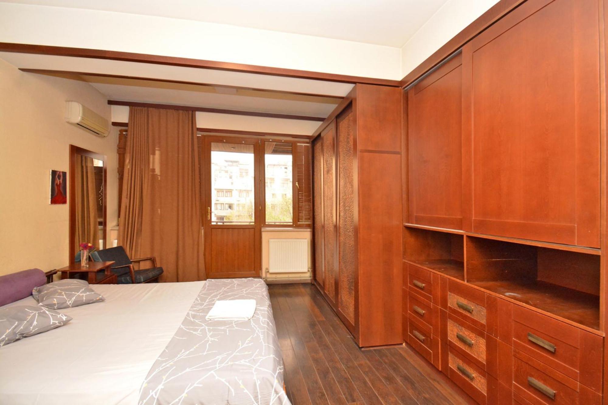 Hotel Costa Jerevan Buitenkant foto